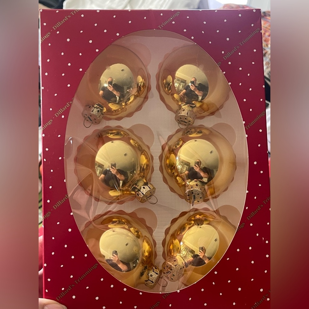 Gold Holiday Ornament Set